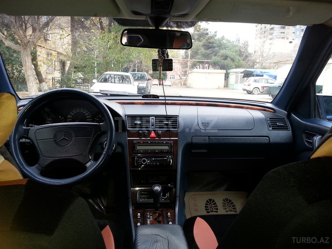 Mercedes C 240 1998, 2,007,000 km - 2.4 l - Bakı