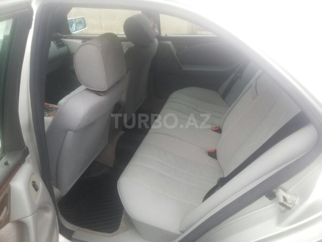 Mercedes E 200 1998, 212,000 km - 2.0 л - Bakı