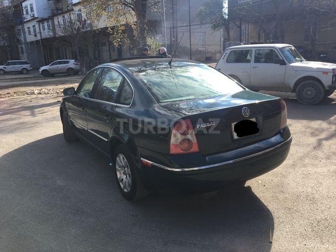 Volkswagen Passat 2001, 190,000 km - 1.8 l - Sumqayıt