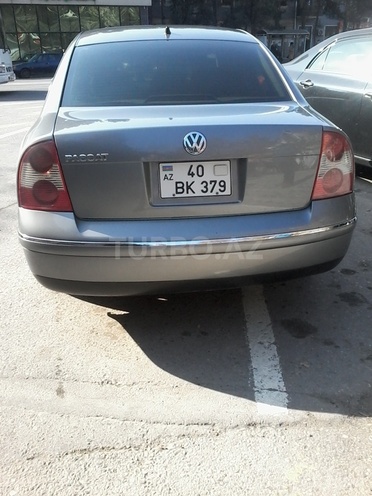 Volkswagen Passat 2002, 174,000 km - 1.8 л - Sumqayıt