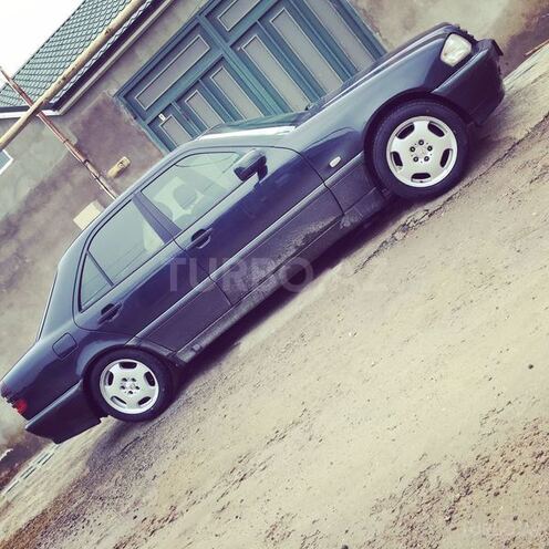 Mercedes C 200 2000, 223,214 km - 2.0 l - Bakı
