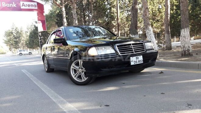 Mercedes C 230 1999, 225,000 km - 2.3 l - Sumqayıt