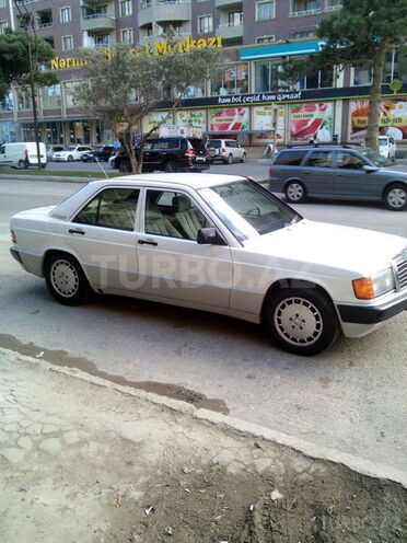 Mercedes 190 1990, 295,000 km - 1.8 l - Bakı