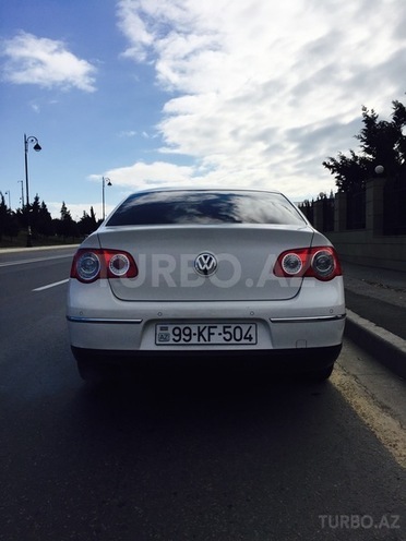 Volkswagen Passat 2010, 103,000 km - 1.8 l - Bakı