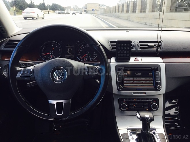 Volkswagen Passat 2010, 103,000 km - 1.8 l - Bakı