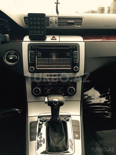 Volkswagen Passat 2010, 103,000 km - 1.8 l - Bakı