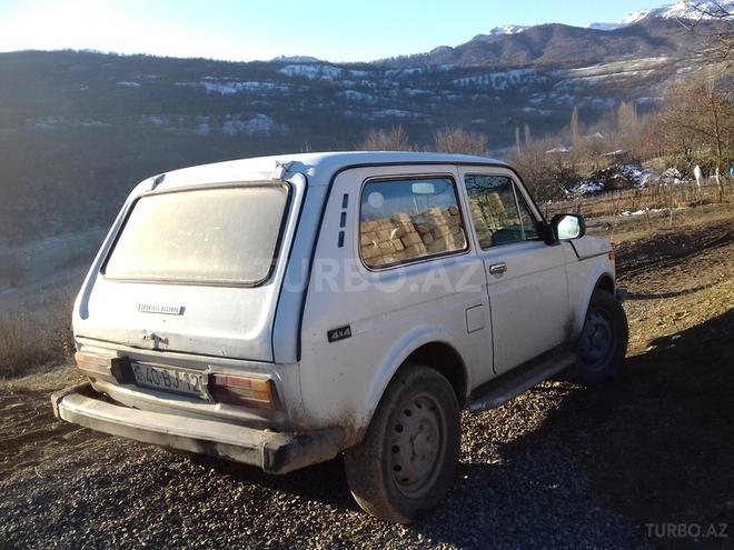 LADA (VAZ) Niva 1983, 81,000 km - 1.6 l - Quba