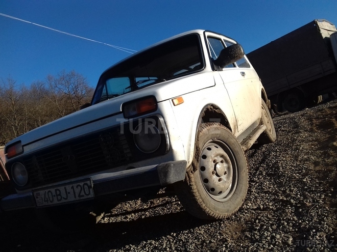 LADA (VAZ) Niva 1983, 81,000 km - 1.6 l - Quba