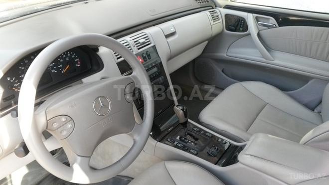 Mercedes E 320 2001, 85,755 km - 3.2 l - Bakı