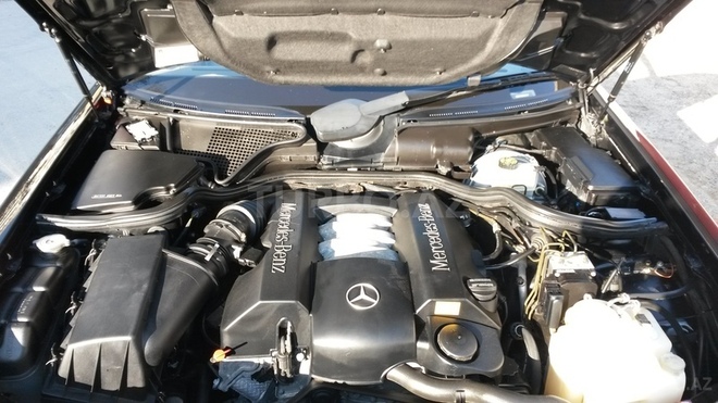 Mercedes E 320 2001, 85,755 km - 3.2 l - Bakı