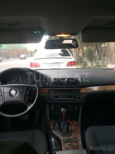 BMW 525 2000, 300,000 km - 2.5 l - Bakı