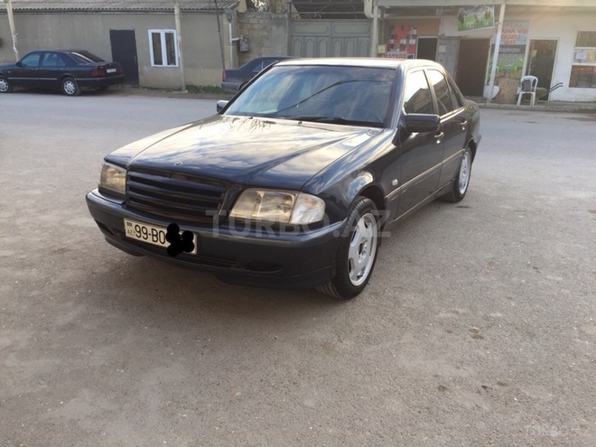 Mercedes C 200 2000, 223,214 km - 2.0 l - Bakı