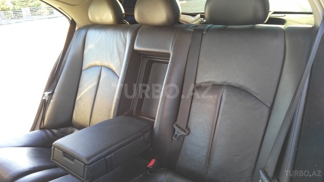 Mercedes E 220 2008, 154,000 km - 2.2 l - Qusar