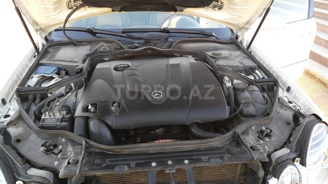 Mercedes E 220 2008, 154,000 km - 2.2 l - Qusar