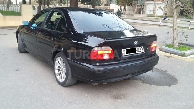 BMW 528 1998, 346,000 km - 2.8 l - Bakı