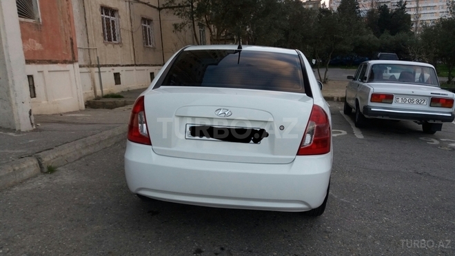 Hyundai Accent 2009, 125,000 km - 1.4 l - Bakı