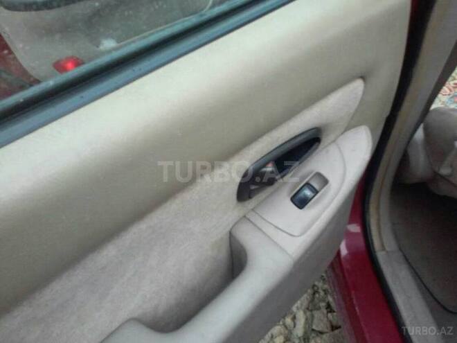 Hyundai Elantra 2001, 185,700 km - 2.0 l - Sumqayıt