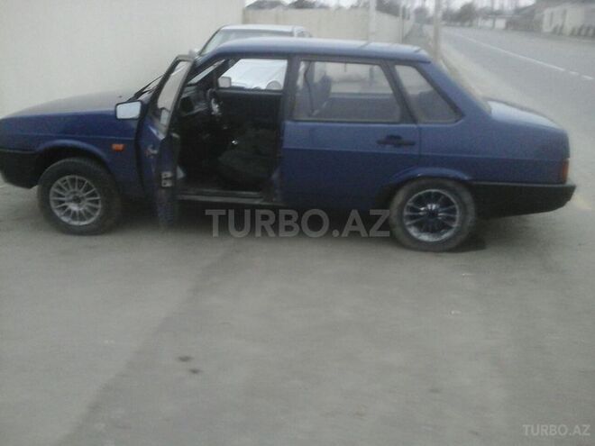LADA (VAZ) 21099 1989, 300,000 km - 1.5 l - Quba