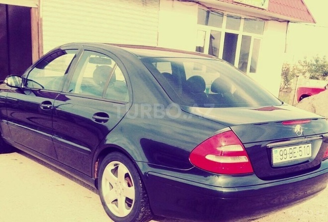 Mercedes E 220 2002, 104,567 km - 2.2 л - Cəlilabad