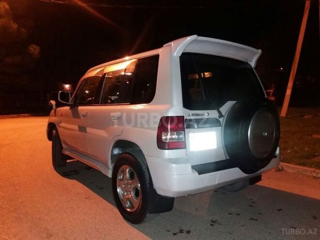 Mitsubishi Pajero io 1999, 279,000 km - 1.8 l - Sumqayıt