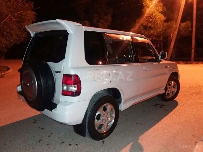 Mitsubishi Pajero io 1999, 279,000 km - 1.8 l - Sumqayıt