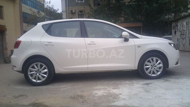 SEAT Ibiza 2014, 1,300 km - 0.2 l - Bakı