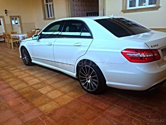 Mercedes E 350 2010, 87,000 km - 3.5 л - Gəncə