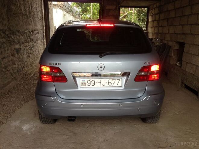 Mercedes B 180 2006, 190,000 km - 2.0 l - Gəncə