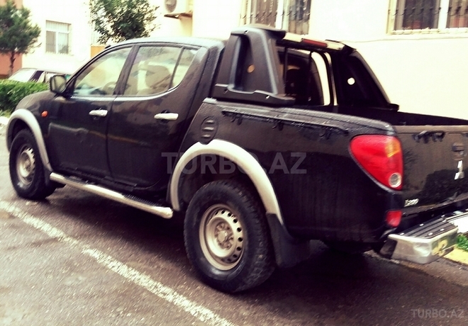 Mitsubishi L200 2008, 90,000 km - 2.5 л - Bakı