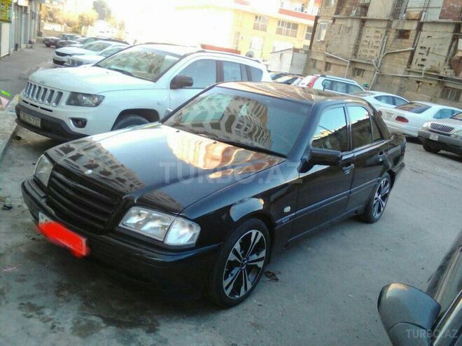 Mercedes C 240 1999, 210,000 km - 2.4 l - Bakı