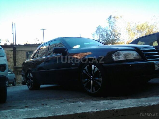 Mercedes C 240 1999, 210,000 km - 2.4 l - Bakı