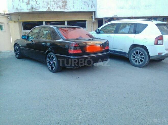 Mercedes C 240 1999, 210,000 km - 2.4 l - Bakı