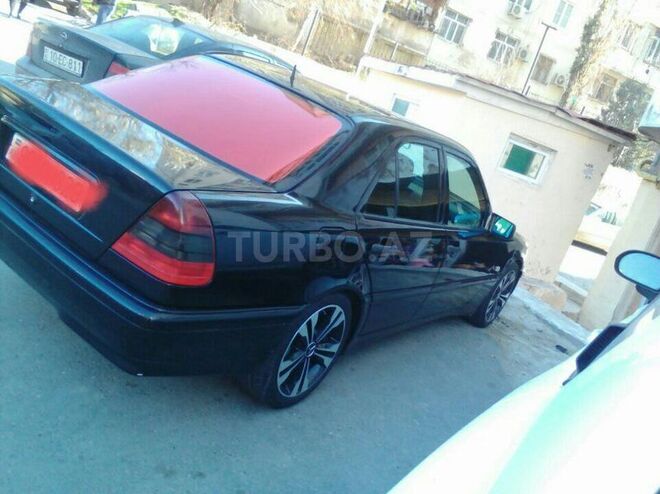 Mercedes C 240 1999, 210,000 km - 2.4 l - Bakı