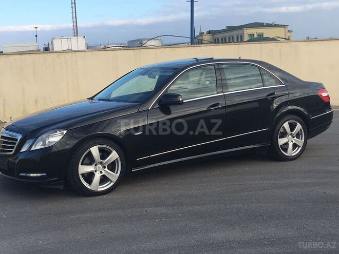Mercedes E 350 2010, 118,000 km - 3.5 l - Bakı