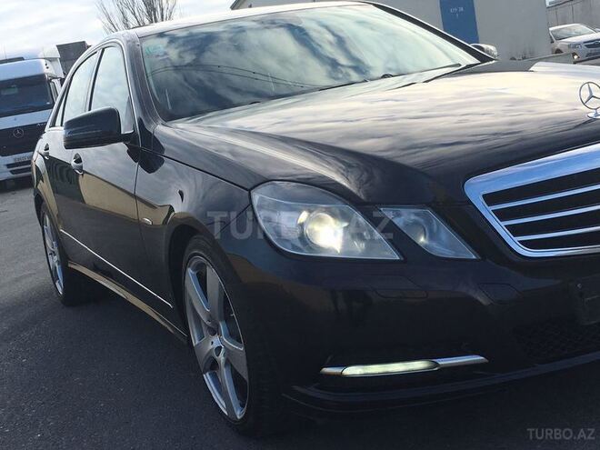 Mercedes E 350 2010, 118,000 km - 3.5 l - Bakı