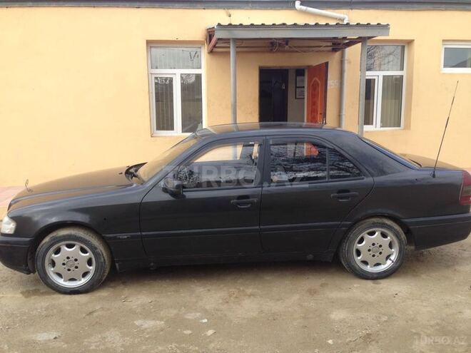 Mercedes C 180 1995, 427,500 km - 1.8 l - Bakı