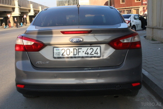 Ford Focus 2013, 100,000 km - 1.6 l - Bakı