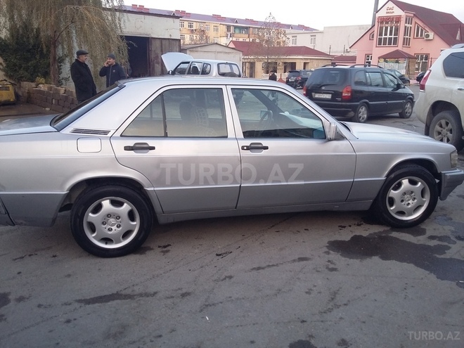 Mercedes E 200 1991, 350,000 km - 2.0 л - Bakı
