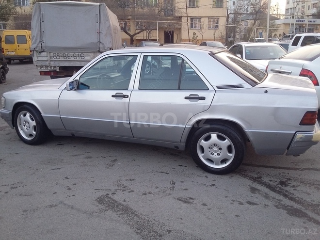 Mercedes E 200 1991, 350,000 km - 2.0 л - Bakı