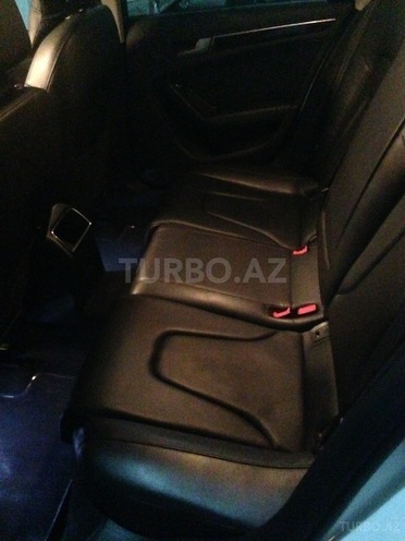 Audi A4 2015, 26,000 km - 1.8 l - Bakı