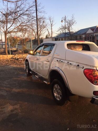 Mitsubishi L200 2008, 95,000 km - 2.5 l - Şamaxı