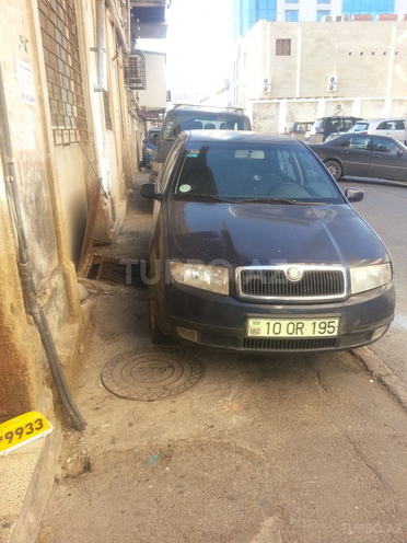 Skoda Fabia 2002, 166,000 km - 1.4 л - Bakı