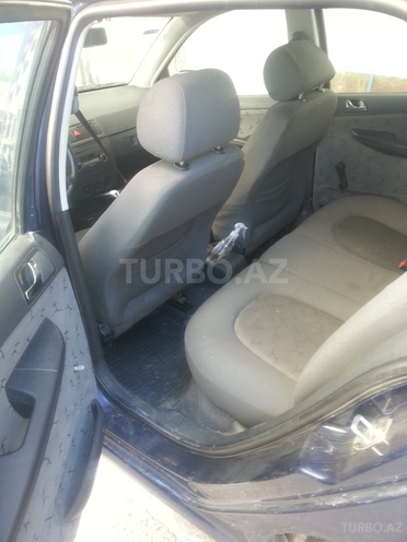 Skoda Fabia 2002, 166,000 km - 1.4 л - Bakı