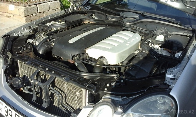 Mercedes E 270 2002, 468,000 km - 2.7 l - Bakı