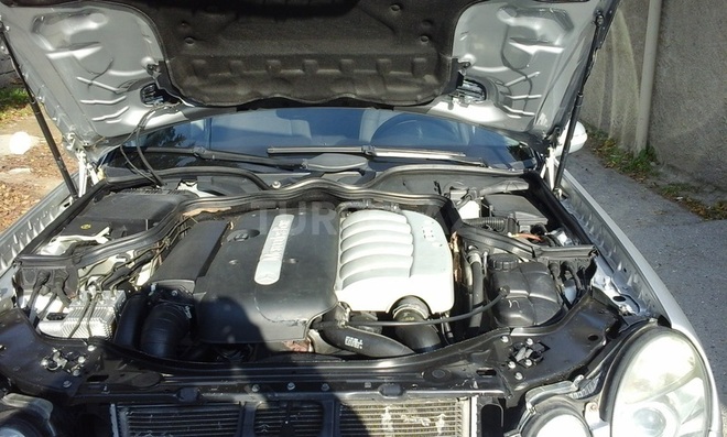 Mercedes E 270 2002, 468,000 km - 2.7 l - Bakı