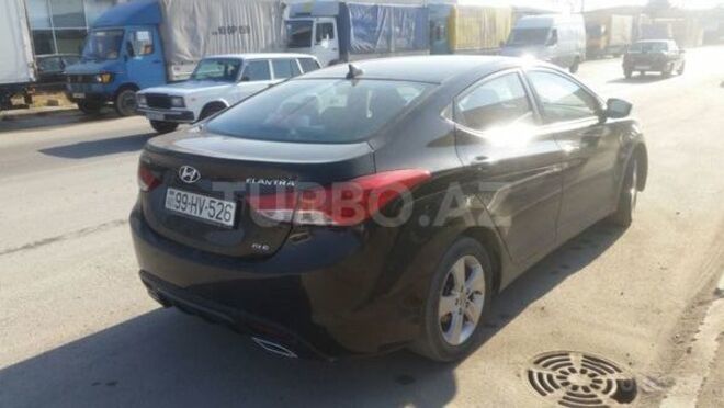 Hyundai Elantra 2011, 140,000 km - 1.8 l - Bakı