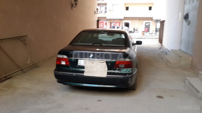 BMW 525 1997, 328,500 km - 2.5 l - Bakı