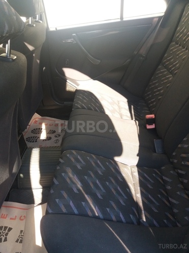 Mercedes C 250 1997, 401,999 km - 2.5 l - Bakı