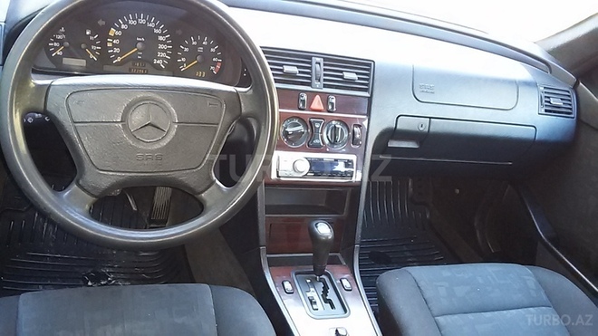 Mercedes C 180 1995, 300,000 km - 1.8 l - Bakı