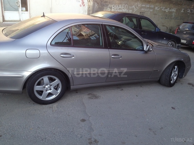 Mercedes E 240 2003, 165,000 km - 2.6 л - Bakı